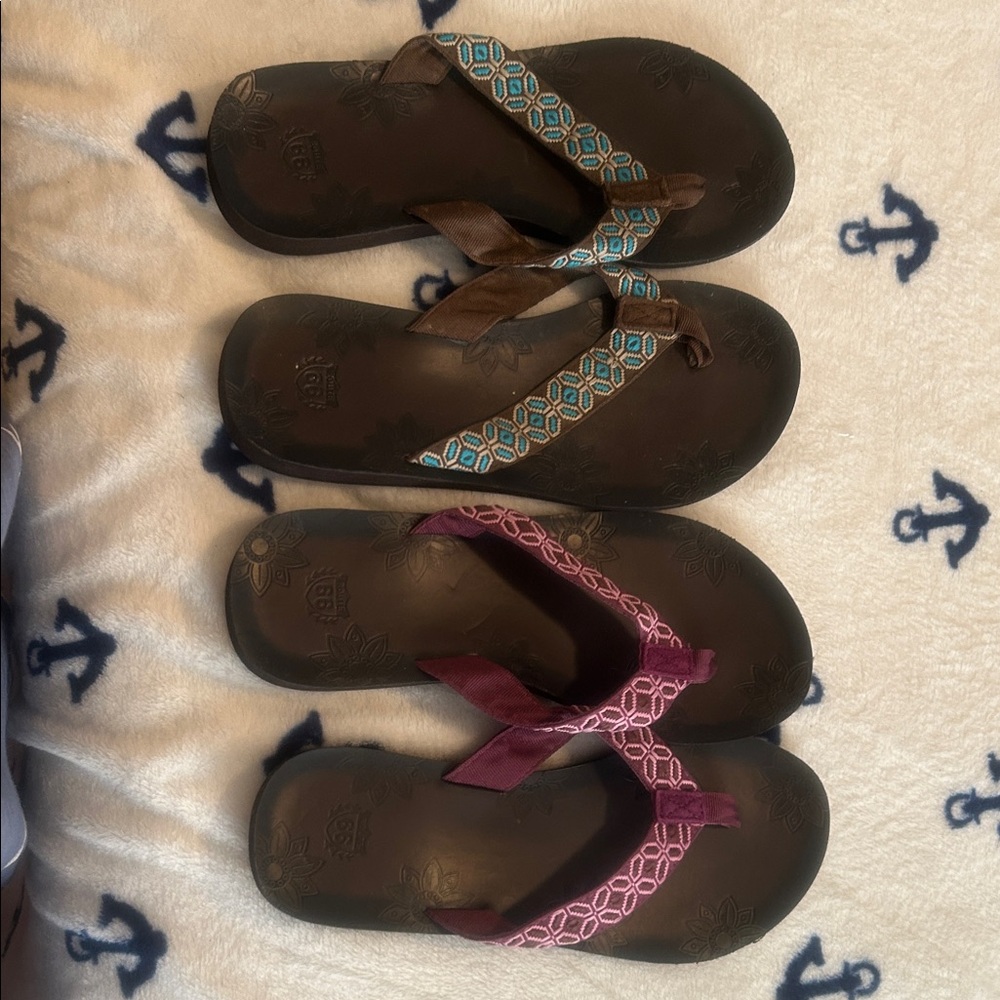 Stylish Flip Flops with Patterned Straps
